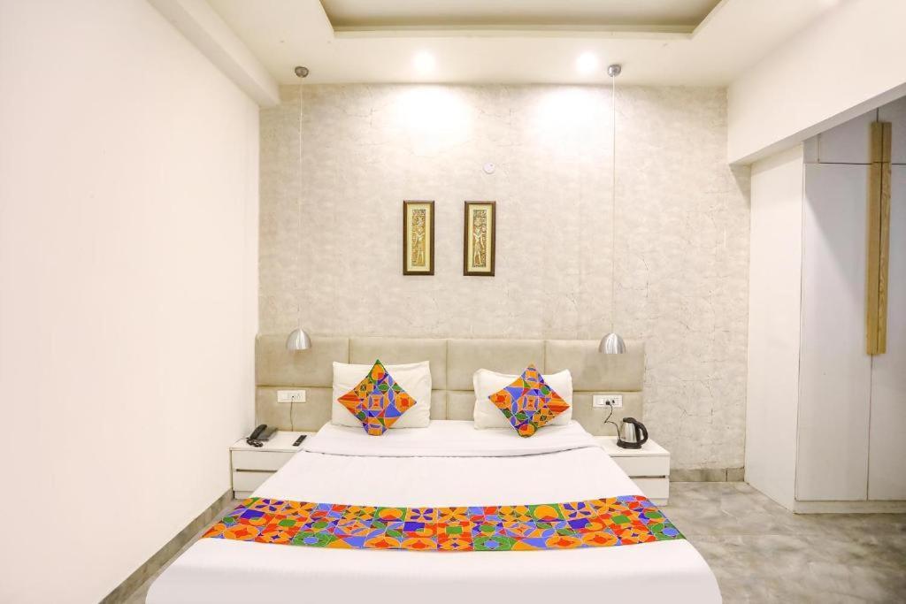 Hotel Konark A Family Stay Aerocity Nueva Delhi Exterior foto